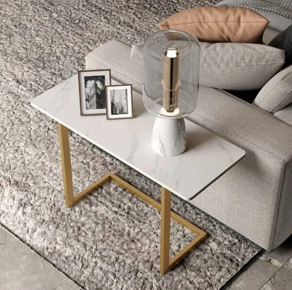 Table de bout
